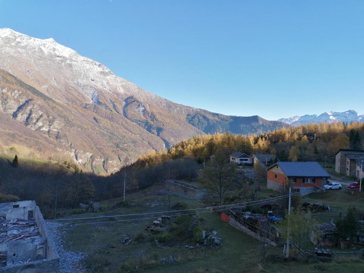 Chalet Del Paese Incantato モンチェニージオ エクステリア 写真