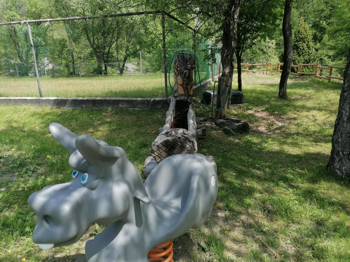 Chalet Del Paese Incantato モンチェニージオ エクステリア 写真