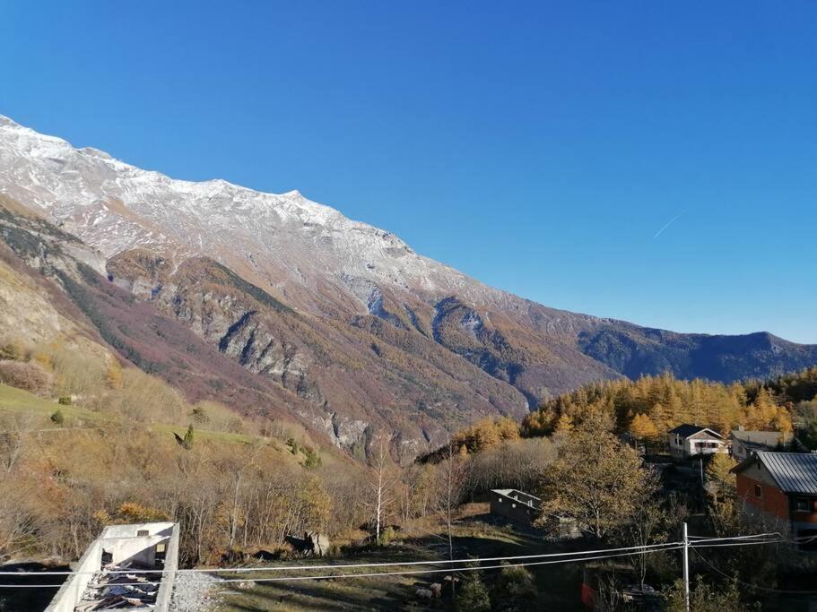 Chalet Del Paese Incantato モンチェニージオ エクステリア 写真